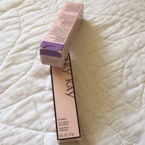 Mary Kay Oil Mattifier